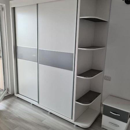 Sunny Apartment Eforie Bagian luar foto
